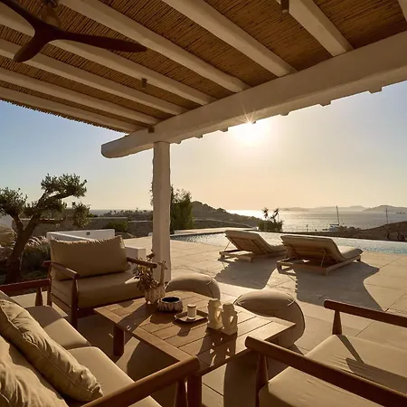 فيلة Paraga Paradise